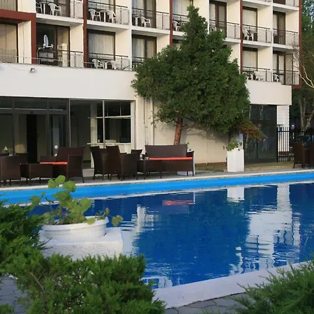 Europa 3*